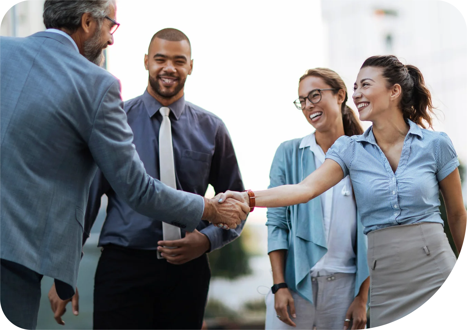 feature-partnership Graphic illustrating ZeroTek | Okta's thousands of SSO Integrations.